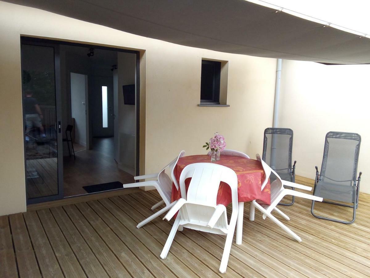 Au Refuge Des Farfas Apartment Saint-Paul-en-Pareds Exterior foto