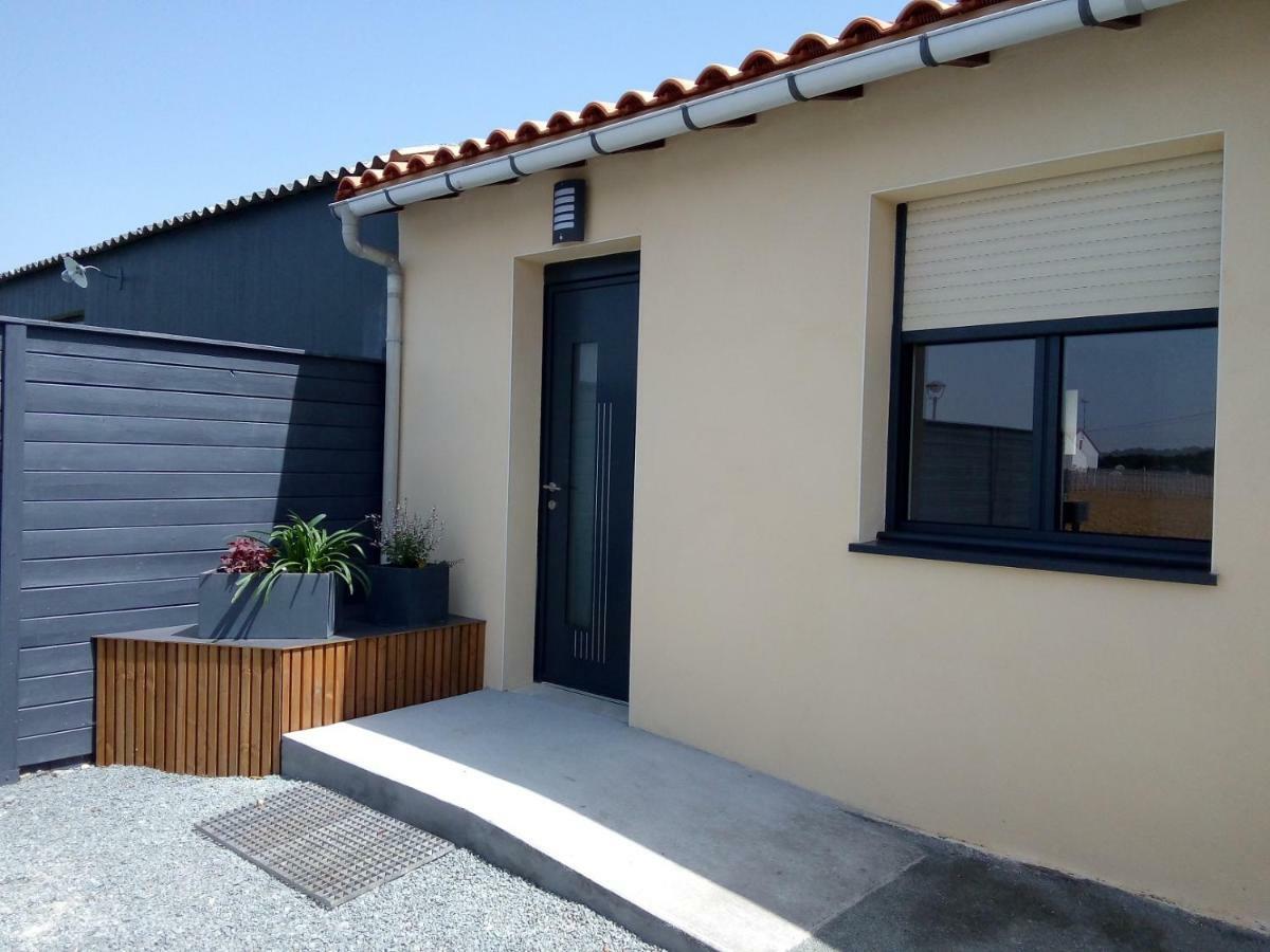 Au Refuge Des Farfas Apartment Saint-Paul-en-Pareds Exterior foto